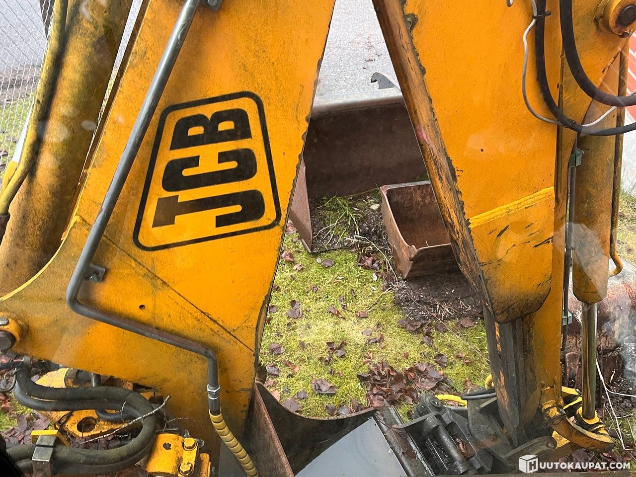 JCB 2CX-4X4/192, backhoe loader, 2001, Helsinki liising JCB 2CX-4X4/192, backhoe loader, 2001, Helsinki: pilt 16 JCB 2CX-4X4/192, backhoe loader, 2001, Helsinki liising JCB 2CX-4X4/192, backhoe loader, 2001, Helsinki: pilt 16