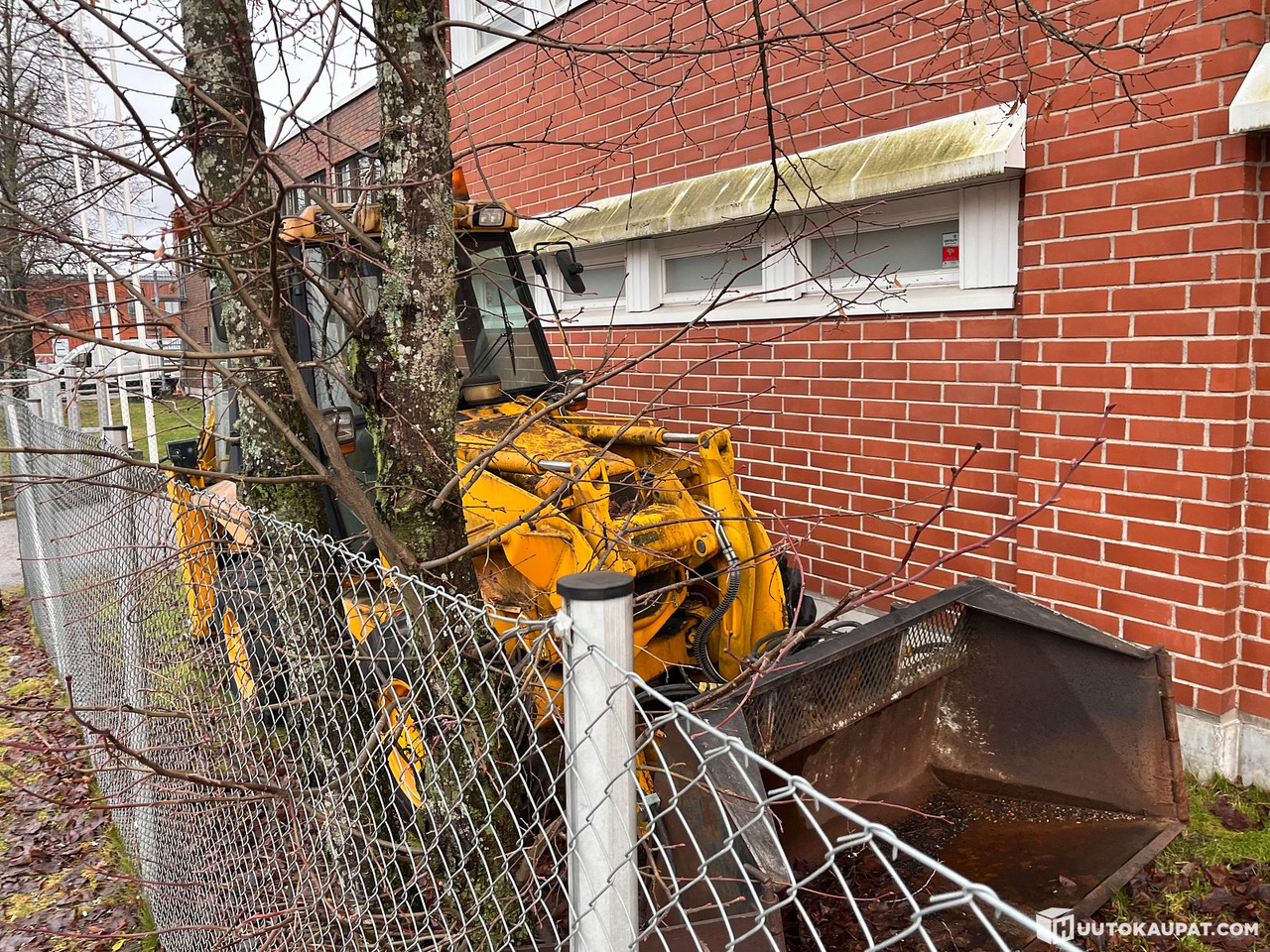 JCB 2CX-4X4/192, backhoe loader, 2001, Helsinki - Ekskavaator-laadur: pilt 3 JCB 2CX-4X4/192, backhoe loader, 2001, Helsinki - Ekskavaator-laadur: pilt 3