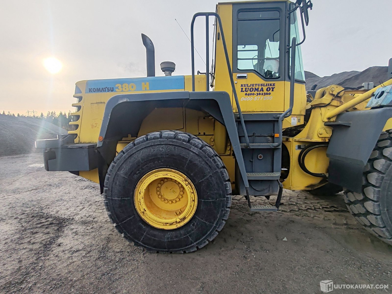 Rataslaadur Komatsu WA380-3H pyöräkuormaaja, 1995, Alajärvi: pilt 17 Rataslaadur Komatsu WA380-3H pyöräkuormaaja, 1995, Alajärvi: pilt 17