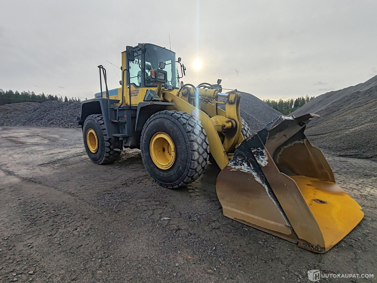 Rataslaadur Komatsu WA380-3H pyöräkuormaaja, 1995, Alajärvi: pilt 19 Rataslaadur Komatsu WA380-3H pyöräkuormaaja, 1995, Alajärvi: pilt 19