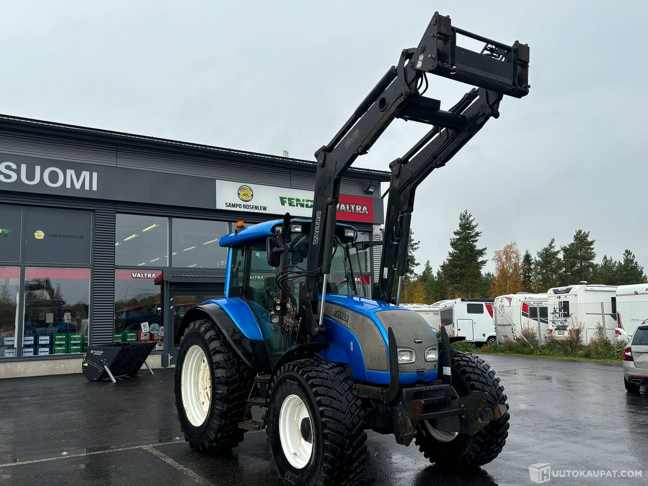 Valtra C120, 2004 traktori, Ajettu 6 500h. MTK25, Kempele - Traktor: pilt 3 Valtra C120, 2004 traktori, Ajettu 6 500h. MTK25, Kempele - Traktor: pilt 3