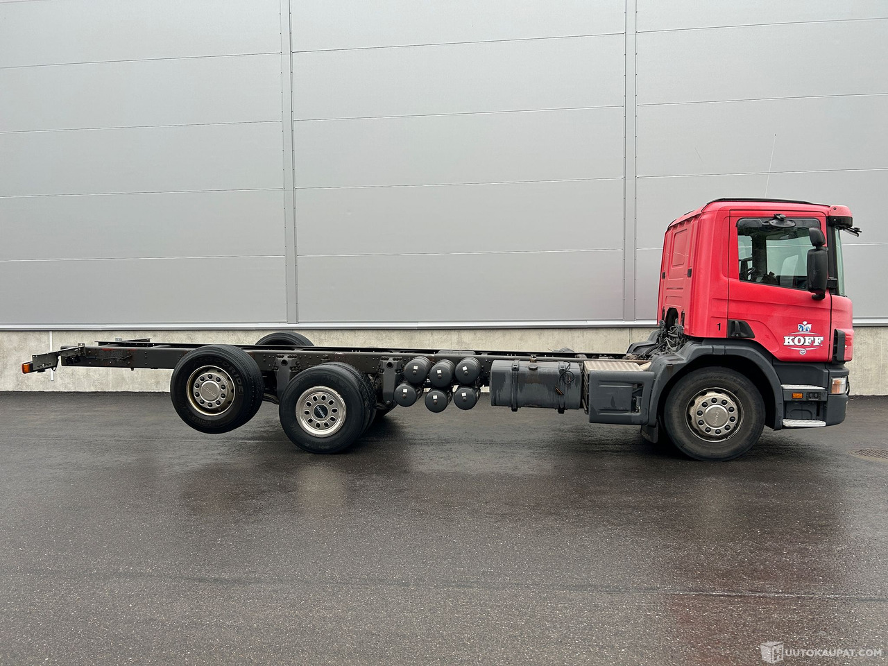 Scania P114 LB6X2NB Vain 255tkm ajettu, 2002, Vantaa - Veoauto: pilt 5 Scania P114 LB6X2NB Vain 255tkm ajettu, 2002, Vantaa - Veoauto: pilt 5