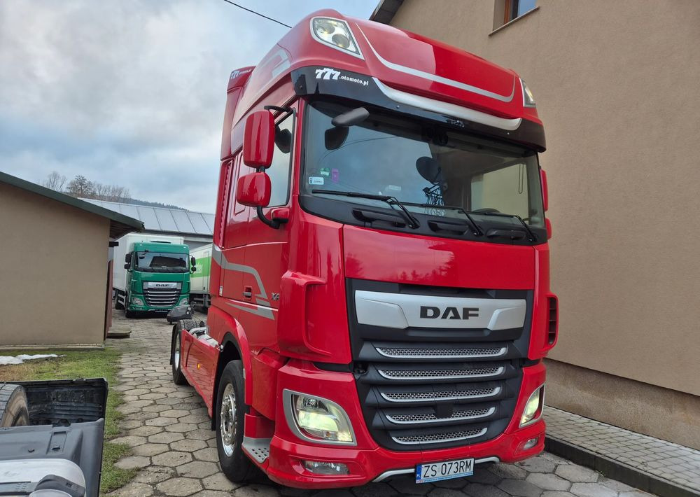 DAF ALUFELGI XF TOP1 366k km 2021 SSC TOP STANDARD / DUŻE KOTŁY / z Polski / jeden właściciel super zadbane 480 SERWISOWANE - Sadulveok: pilt 2 DAF ALUFELGI XF TOP1 366k km 2021 SSC TOP STANDARD / DUŻE KOTŁY / z Polski / jeden właściciel super zadbane 480 SERWISOWANE - Sadulveok: pilt 2
