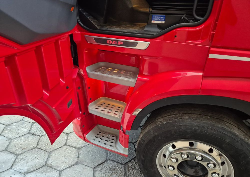 DAF ALUFELGI XF TOP1 366k km 2021 SSC TOP STANDARD / DUŻE KOTŁY / z Polski / jeden właściciel super zadbane 480 SERWISOWANE - Sadulveok: pilt 5 DAF ALUFELGI XF TOP1 366k km 2021 SSC TOP STANDARD / DUŻE KOTŁY / z Polski / jeden właściciel super zadbane 480 SERWISOWANE - Sadulveok: pilt 5