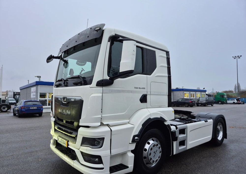 MAN TGS 18.400 NAUKA JAZDY STANDARD 4x2 / TGX 18.360 400 510 460 500 TOP STAN / ŚWIEŻO SPROWADZONY - Sadulveok: pilt 2 MAN TGS 18.400 NAUKA JAZDY STANDARD 4x2 / TGX 18.360 400 510 460 500 TOP STAN / ŚWIEŻO SPROWADZONY - Sadulveok: pilt 2
