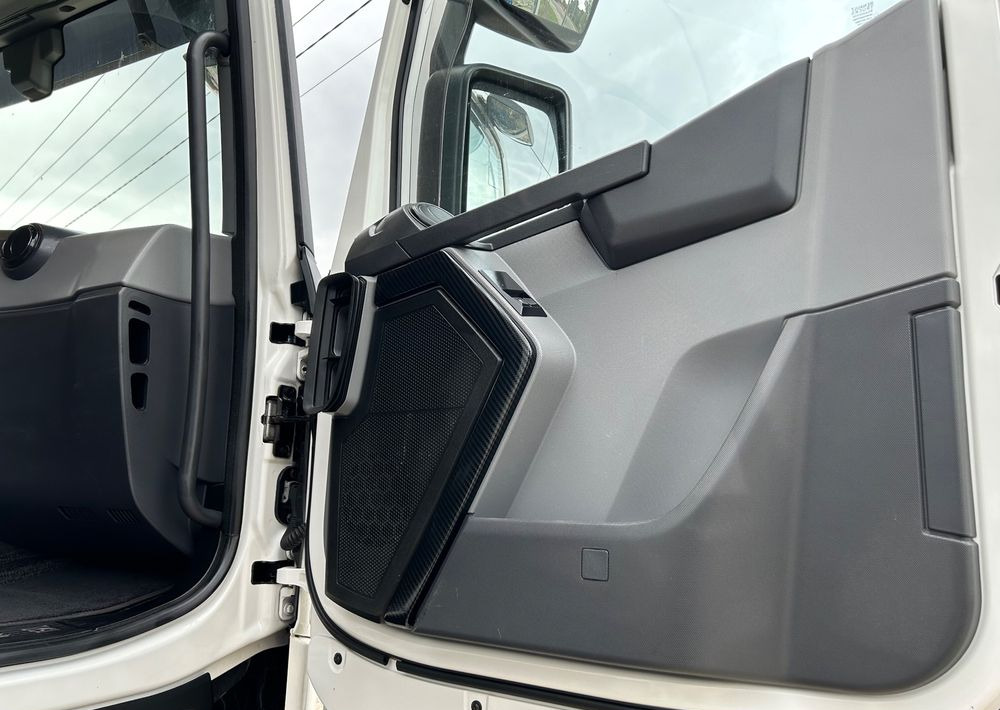 Sadulveok Renault HIGH GAMA T480 2019 SALON PL VIN: KD ! 13l STANDARD STANDARD / KLIMA POSTOJOWA / FULL OPCJA /  T520 T440 / TOP STAN GAMA T: pilt 18
