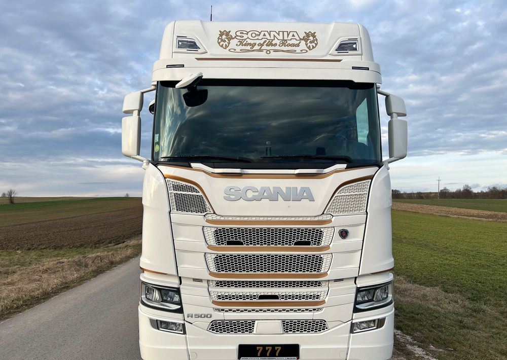 Scania R500 FULL AIR 2019 10x poduszki KLIMA POSTOJOWA / RETARDER / FULL SPOJLER / TOP STAN / od jedynego właściciela ! HYDRAULIKA spod beczki spożywczej ! / do wywrotu ruchomej podłogi beczki TOP TOP - Sadulveok: pilt 2 Scania R500 FULL AIR 2019 10x poduszki KLIMA POSTOJOWA / RETARDER / FULL SPOJLER / TOP STAN / od jedynego właściciela ! HYDRAULIKA spod beczki spożywczej ! / do wywrotu ruchomej podłogi beczki TOP TOP - Sadulveok: pilt 2