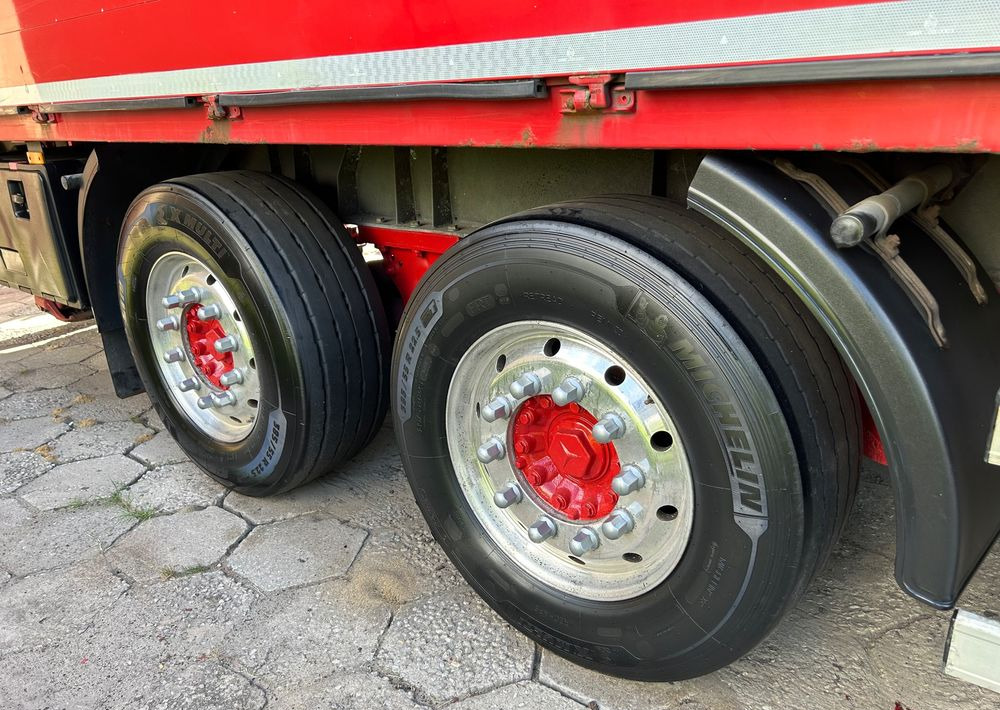Schmitz Cargobull 7.7m OCYNK OSIE MERCEDES ALUFELGI KONTENER TANDEM NAPOJÓWKA OTWIERANY BOK DO NAPOJÓW STAN BDB - Joogiveo poolhaagis: pilt 3 Schmitz Cargobull 7.7m OCYNK OSIE MERCEDES ALUFELGI KONTENER TANDEM NAPOJÓWKA OTWIERANY BOK DO NAPOJÓW STAN BDB - Joogiveo poolhaagis: pilt 3