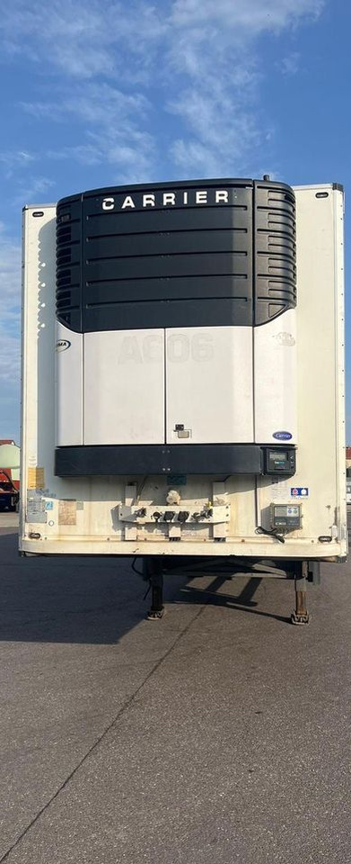 Schmitz Cargobull CARRIER MAXIMA 1300 / WINDA / DOPPEL STOCK / ŚCIANA GRODZIOWA / BELKI / PODNOSZONA OŚ / z Niemiec / TOP STAN 2011/ CARRIER CHŁODNIA CHLODNIA LODÓWKA PODWÓJNY ZAŁADUNEK PIĘTROWA - Külmutiga poolhaagis: pilt 4 Schmitz Cargobull CARRIER MAXIMA 1300 / WINDA / DOPPEL STOCK / ŚCIANA GRODZIOWA / BELKI / PODNOSZONA OŚ / z Niemiec / TOP STAN 2011/ CARRIER CHŁODNIA CHLODNIA LODÓWKA PODWÓJNY ZAŁADUNEK PIĘTROWA - Külmutiga poolhaagis: pilt 4