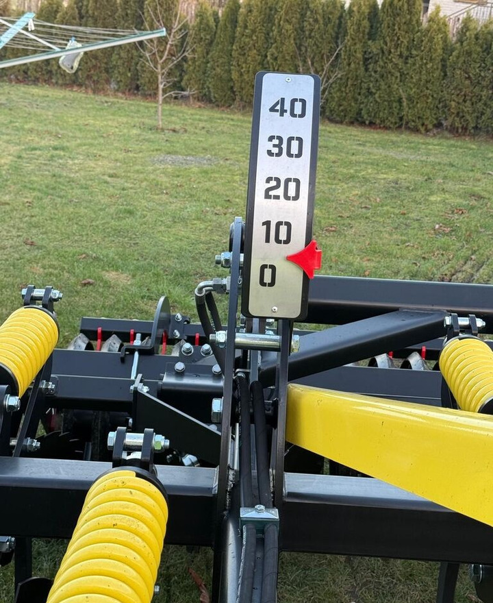 Agro-Lift New Agregat Bezorkowy Ścierniskowy - Kultivaator: pilt 2 Agro-Lift New Agregat Bezorkowy Ścierniskowy - Kultivaator: pilt 2