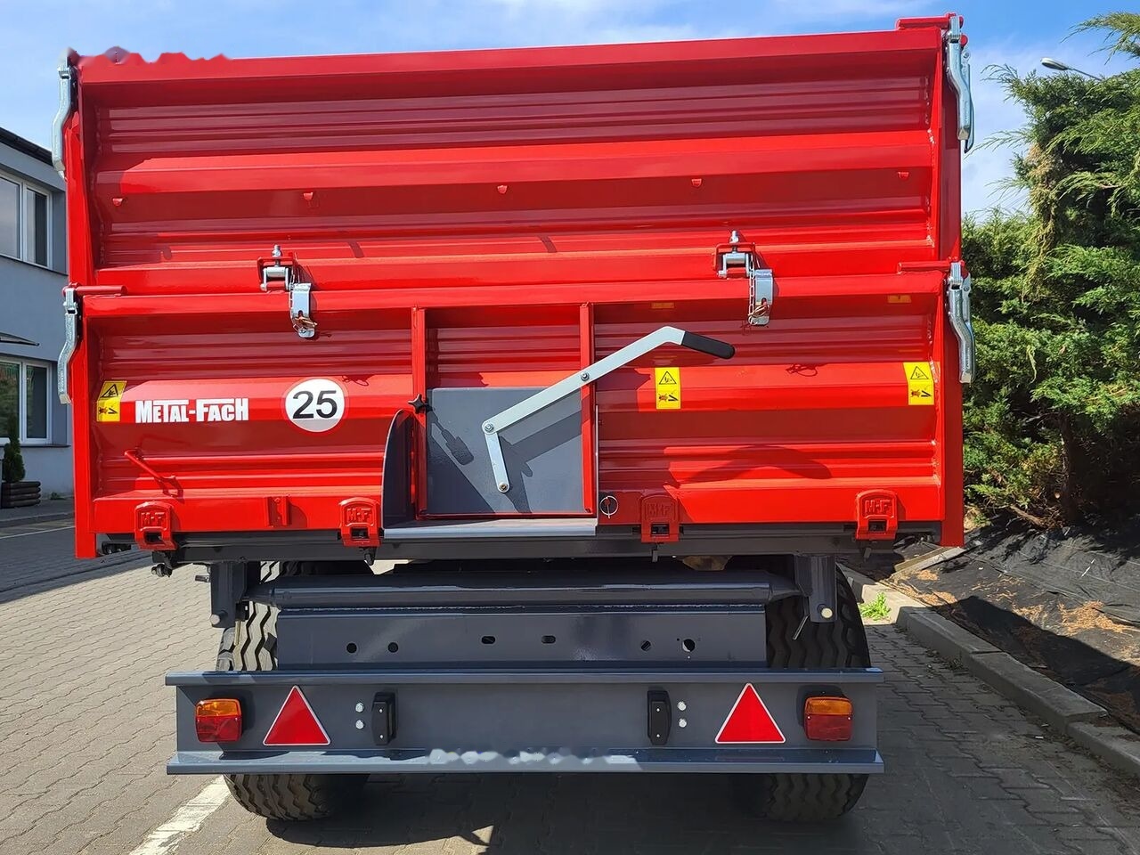 Metal-Fach T703A/1 3,8t - Põllutöö järelhaagis: pilt 2 Metal-Fach T703A/1 3,8t - Põllutöö järelhaagis: pilt 2