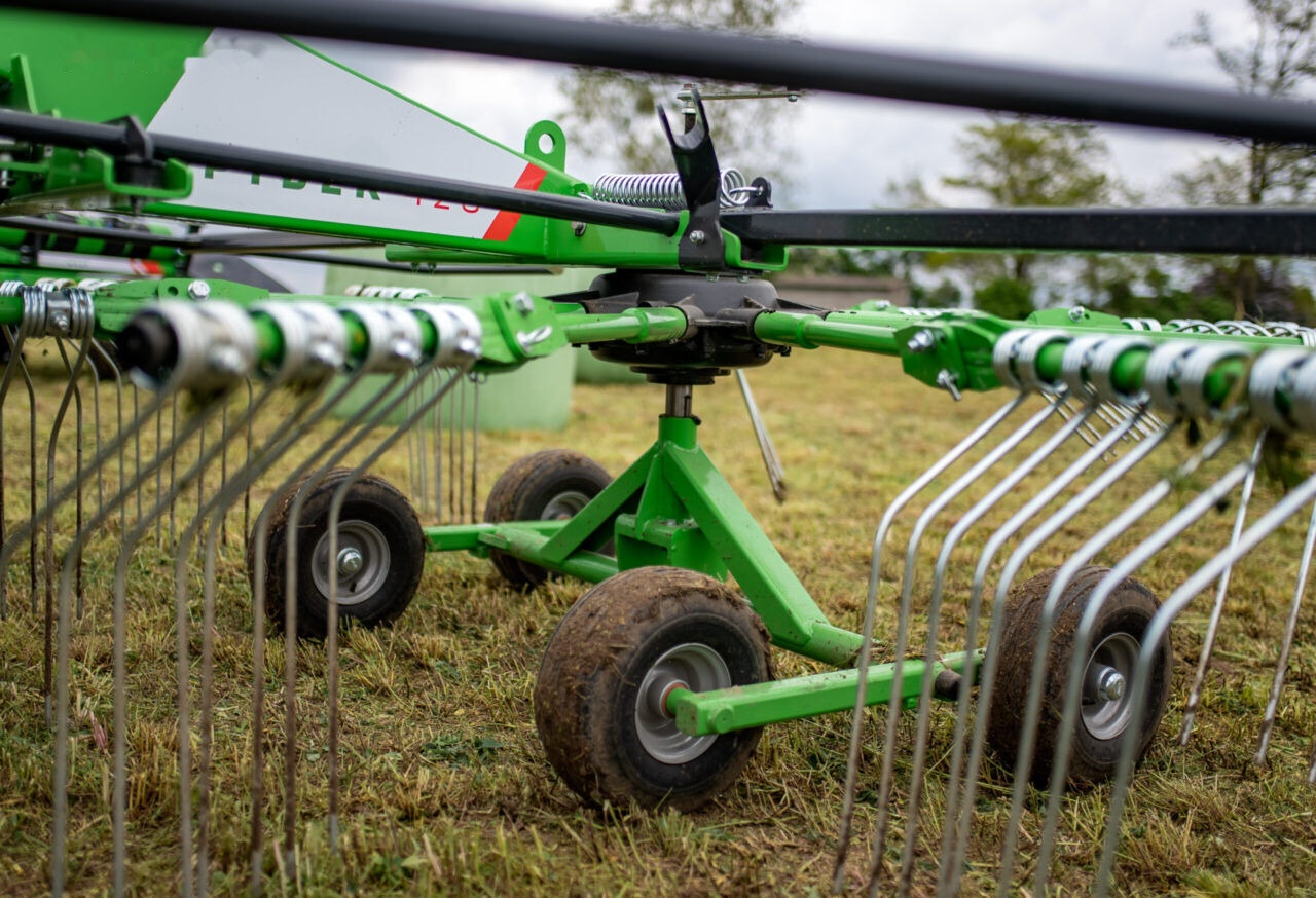 Talex Zgrabiarka karuzelowa zawieszana 3,6m Spyder - Kaarutaja/ Reha: pilt 2 Talex Zgrabiarka karuzelowa zawieszana 3,6m Spyder - Kaarutaja/ Reha: pilt 2