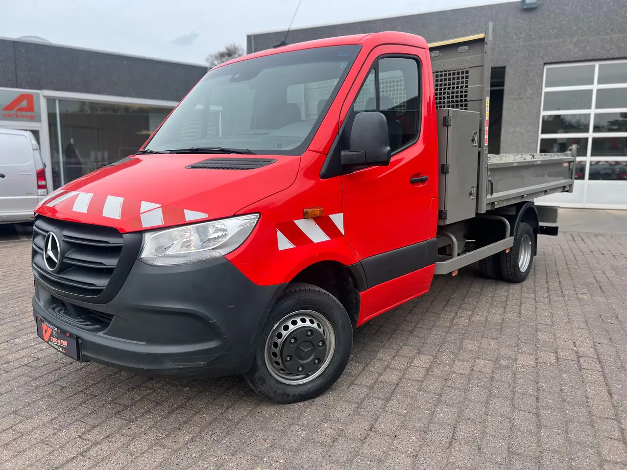 Mercedes-Benz Sprinter 514 KOFFER-KIPPER (25.950€ex)MTM 7.000kg - Tarbesõiduk kallur: pilt 2 Mercedes-Benz Sprinter 514 KOFFER-KIPPER (25.950€ex)MTM 7.000kg - Tarbesõiduk kallur: pilt 2