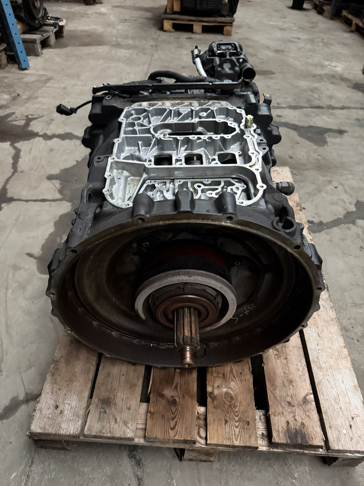 Iveco Hi-Way S-Way - Käigukast: pilt 2 Iveco Hi-Way S-Way - Käigukast: pilt 2