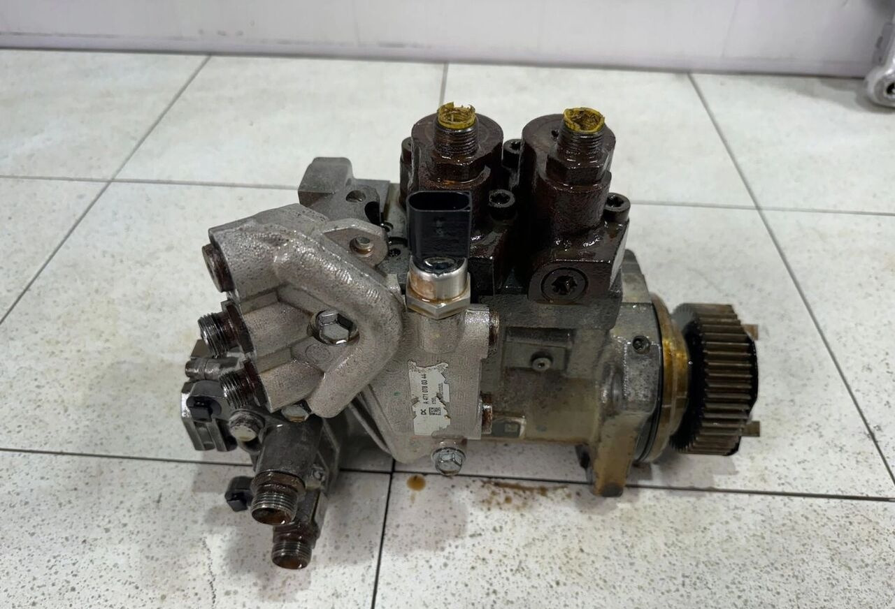 Mercedes-Benz Actros MP 4 A4700900850 truck - Kütusepump - Veoauto: pilt 1 Mercedes-Benz Actros MP 4 A4700900850 truck - Kütusepump - Veoauto: pilt 1