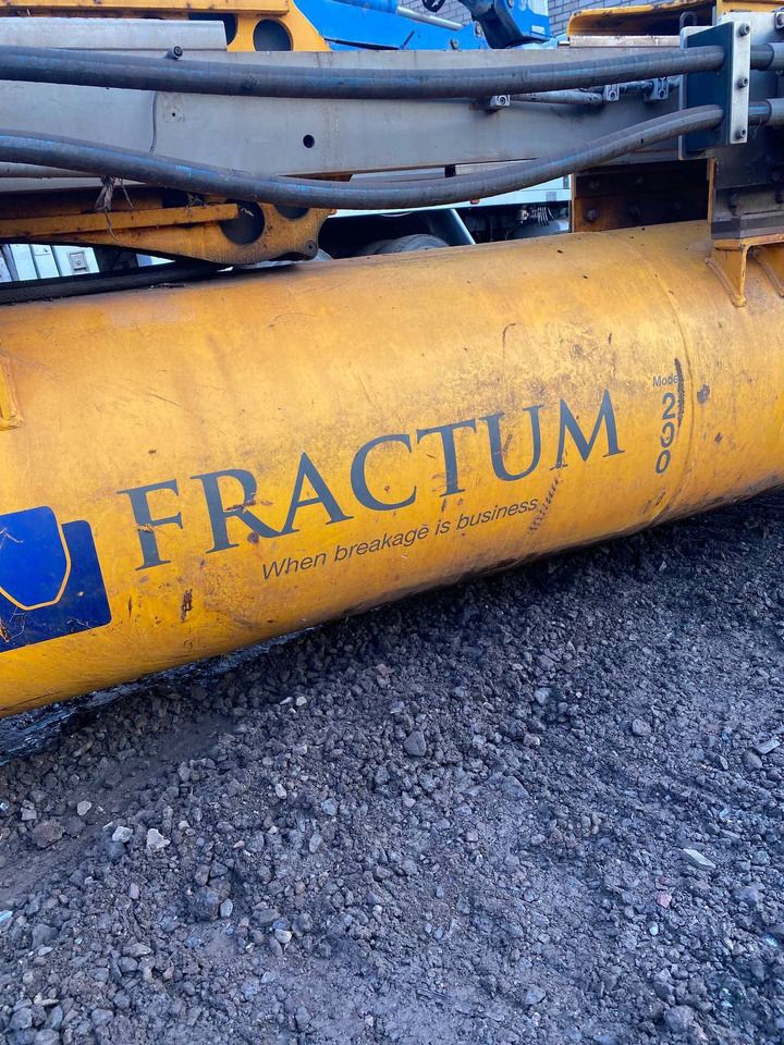 Fractum 200 - Hüdrauliline haamer - Ehitusmasinad: pilt 1 Fractum 200 - Hüdrauliline haamer - Ehitusmasinad: pilt 1