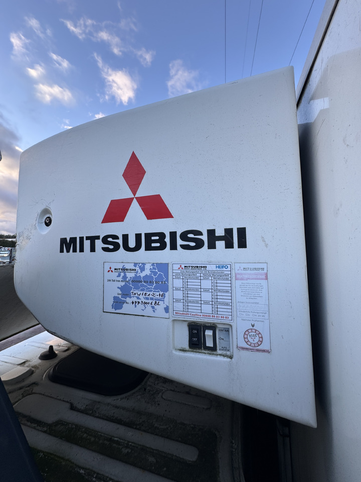 Pealisehitus ja välispind - Veoauto Chłodnia Kontener Izoterma Schmitz Agregat Mitsubishi Mercedes Man Iveco Schmitz Cargobull: pilt 14
