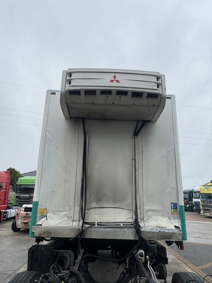 Pealisehitus ja välispind - Veoauto Chłodnia Kontener Izoterma Schmitz Agregat Mitsubishi Mercedes Man Iveco Schmitz Cargobull: pilt 12