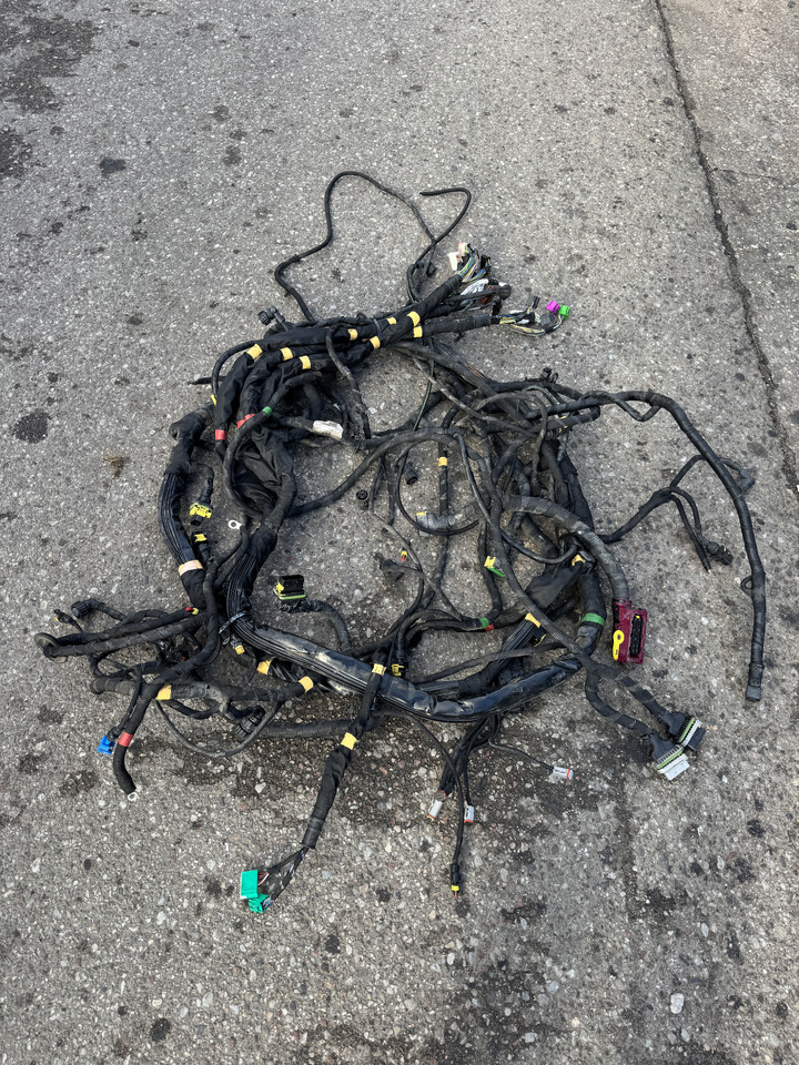 Ford F-Max - Elektrisüsteem: pilt 3 Ford F-Max - Elektrisüsteem: pilt 3