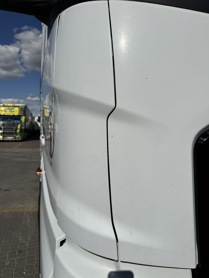 Ford F-Max - Kaitseraua nurgas: pilt 2 Ford F-Max - Kaitseraua nurgas: pilt 2