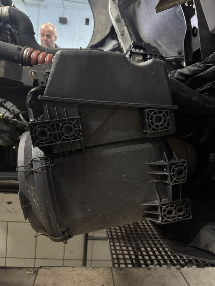 Mercedes-Benz Atego III A9705280705 Mercedes-Benz Atego III - Õhufilter - Veoauto: pilt 2 Mercedes-Benz Atego III A9705280705 Mercedes-Benz Atego III - Õhufilter - Veoauto: pilt 2