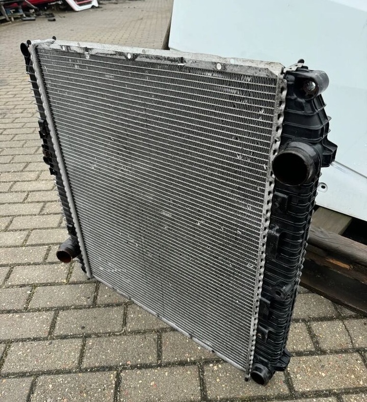 Mercedes-Benz Atego III E6 - Radiaator - Veoauto: pilt 3 Mercedes-Benz Atego III E6 - Radiaator - Veoauto: pilt 3