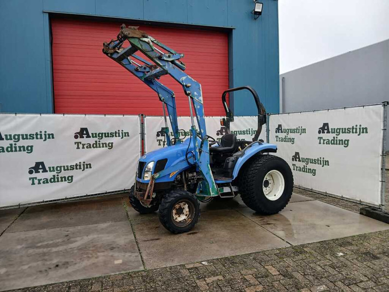 New Holland TC 40 - Traktor: pilt 1 New Holland TC 40 - Traktor: pilt 1