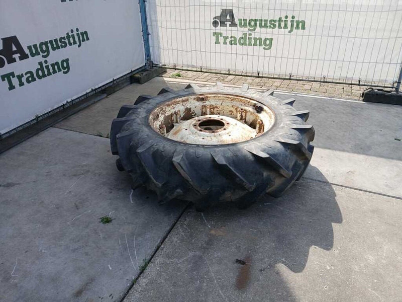 Traktor Renault 781-4: pilt 16