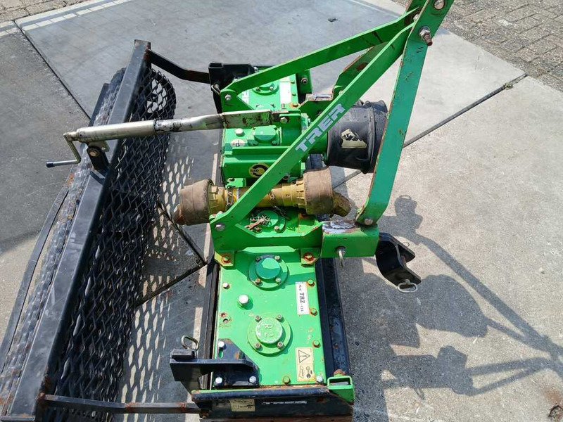 Trer MTZ 135 - Aktiiväke: pilt 2 Trer MTZ 135 - Aktiiväke: pilt 2