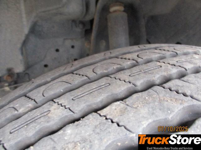 Tarbesõiduk külmik FUSO Canter 7C18: pilt 6