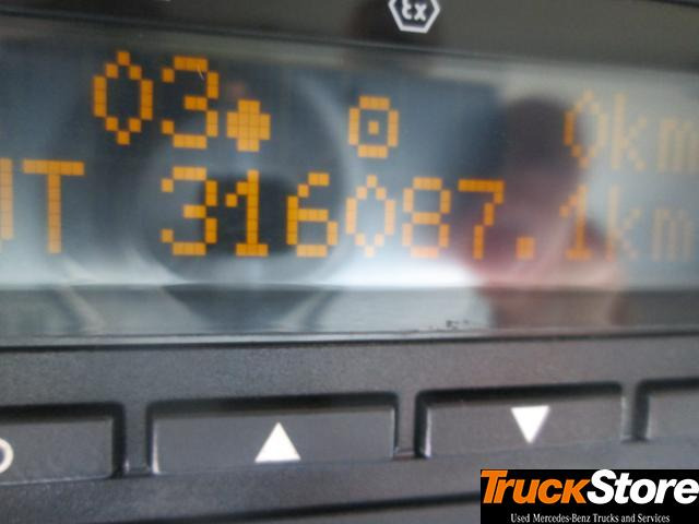 Mercedes-Benz Actros 1845 LS nRL - Sadulveok: pilt 5 Mercedes-Benz Actros 1845 LS nRL - Sadulveok: pilt 5