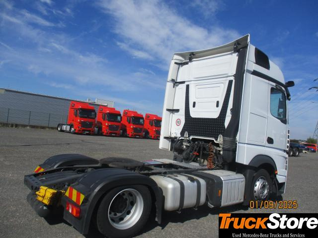 Mercedes-Benz Actros 1845 LS nRL - Sadulveok: pilt 3 Mercedes-Benz Actros 1845 LS nRL - Sadulveok: pilt 3