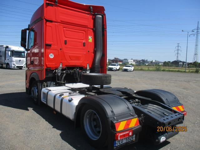 Mercedes-Benz Actros 1845 LS nRL - Sadulveok: pilt 4 Mercedes-Benz Actros 1845 LS nRL - Sadulveok: pilt 4