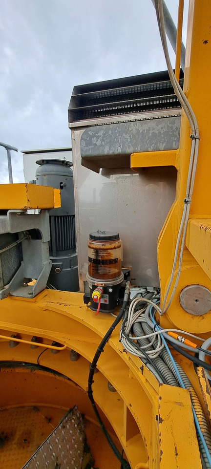 Liebherr 250EC B12Lit - Tornkraana: pilt 2 Liebherr 250EC B12Lit - Tornkraana: pilt 2