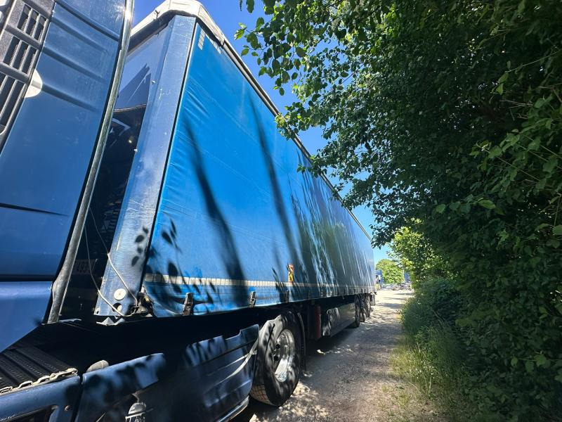Fruehauf - Tentpoolhaagis: pilt 4 Fruehauf - Tentpoolhaagis: pilt 4
