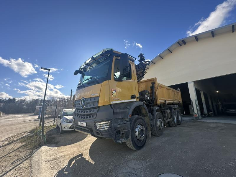 Mercedes Arocs 3243 KN - Kallurauto, Kraanaga veoauto: pilt 1 Mercedes Arocs 3243 KN - Kallurauto, Kraanaga veoauto: pilt 1