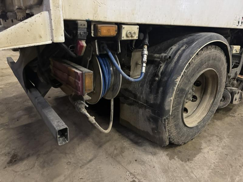 Tänavapühkimismasin Mercedes Atego 1524: pilt 6