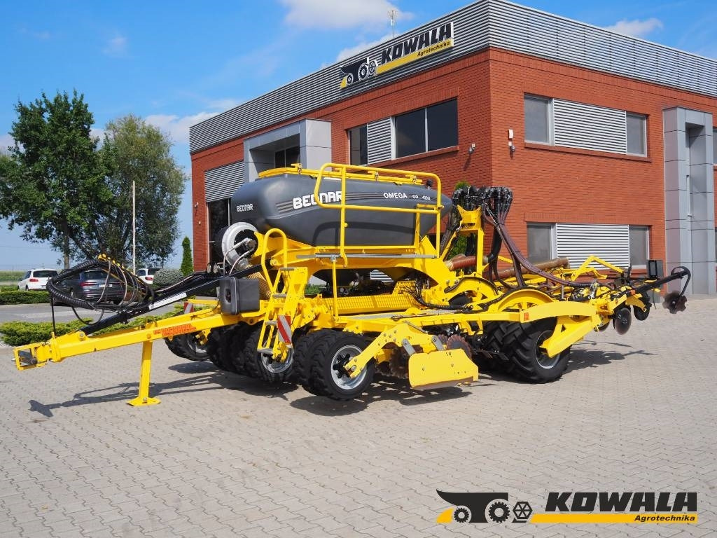 Bednar OMEGA OO 4000L - Kombain-külvimasin: pilt 1 Bednar OMEGA OO 4000L - Kombain-külvimasin: pilt 1