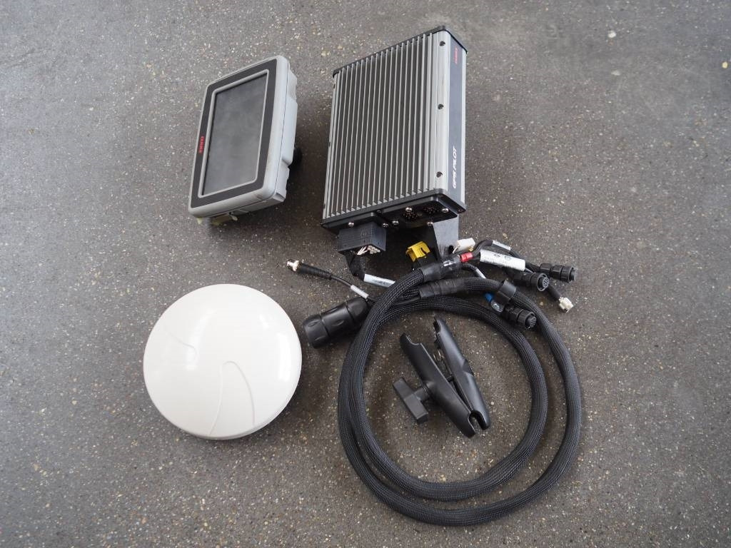 Claas - GPS S7, RTK NET - Elektrisüsteem - Põllutööseade: pilt 2 Claas - GPS S7, RTK NET - Elektrisüsteem - Põllutööseade: pilt 2