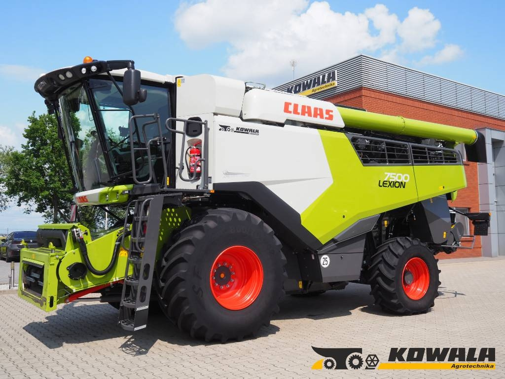Claas Lexion 7500 + V930  - Kombain: pilt 1 Claas Lexion 7500 + V930  - Kombain: pilt 1