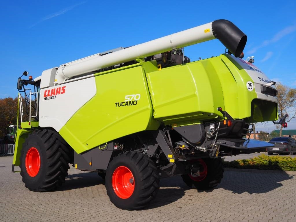 Claas Tucano 570 GPS + V770  - Kombain: pilt 2 Claas Tucano 570 GPS + V770  - Kombain: pilt 2