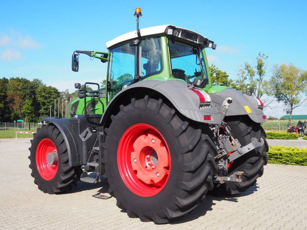 Fendt 828 Vario S4 ProfiPlus, GPS - Traktor: pilt 2 Fendt 828 Vario S4 ProfiPlus, GPS - Traktor: pilt 2