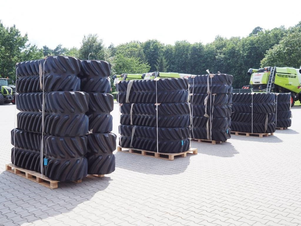 John Deere Combine S690 / Rubber belt / track / 25" / 635mm - Relss - Põllutööseade: pilt 3 John Deere Combine S690 / Rubber belt / track / 25" / 635mm - Relss - Põllutööseade: pilt 3