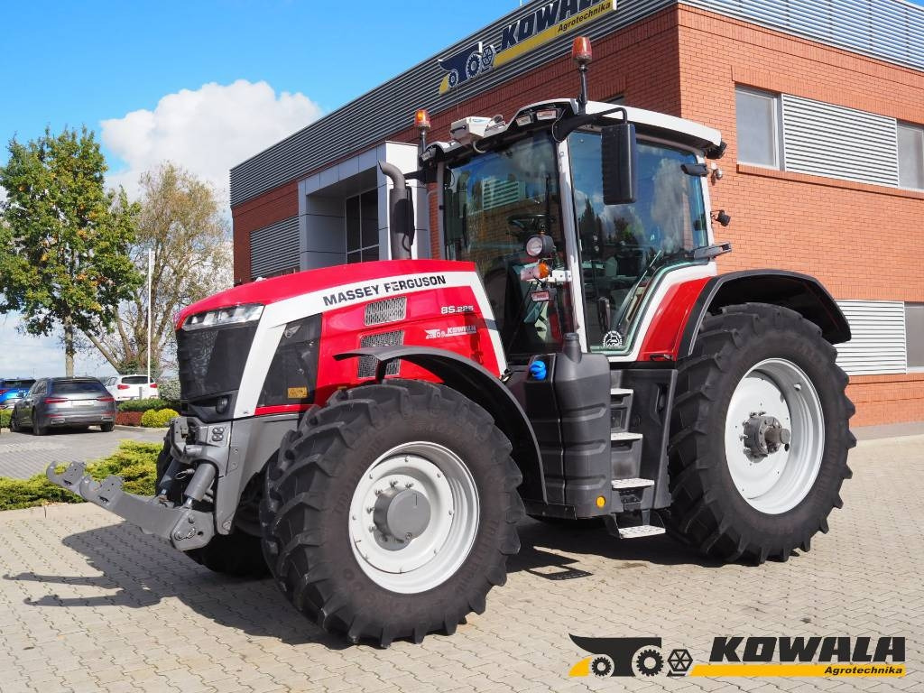 Massey Ferguson 8S.225 Dyna-7, GPS - Traktor: pilt 1 Massey Ferguson 8S.225 Dyna-7, GPS - Traktor: pilt 1