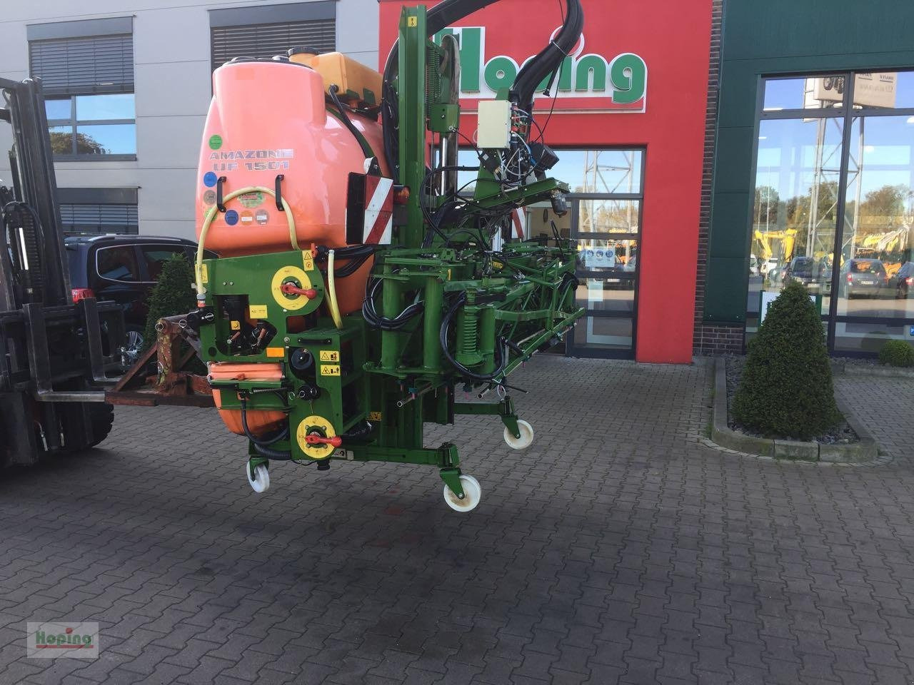 Amazone UF 1501 - Traktorilt tõusev pritsija: pilt 2 Amazone UF 1501 - Traktorilt tõusev pritsija: pilt 2