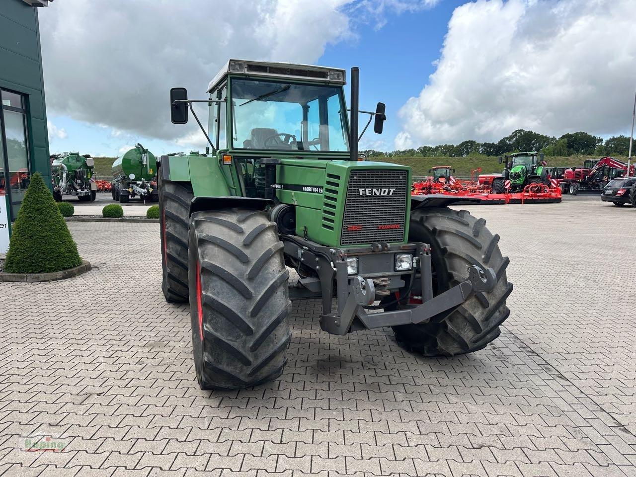 Fendt Favorit 614 LSA Turbomatik - Traktor: pilt 3 Fendt Favorit 614 LSA Turbomatik - Traktor: pilt 3