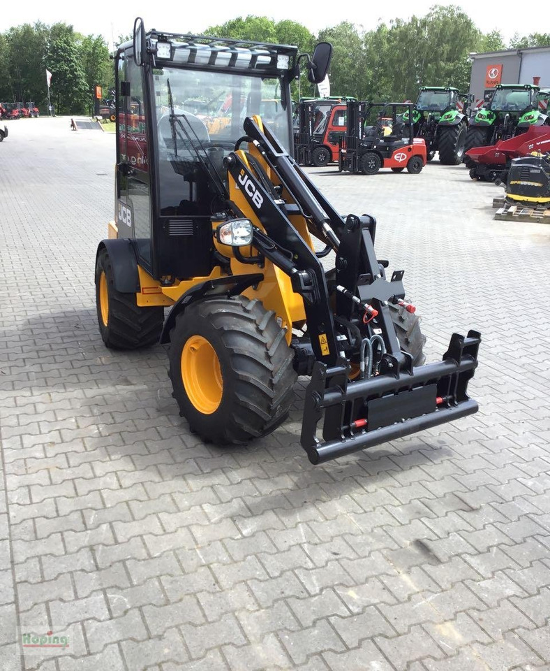 JCB 403 smartpower Kabine - Minilaadur: pilt 4 JCB 403 smartpower Kabine - Minilaadur: pilt 4