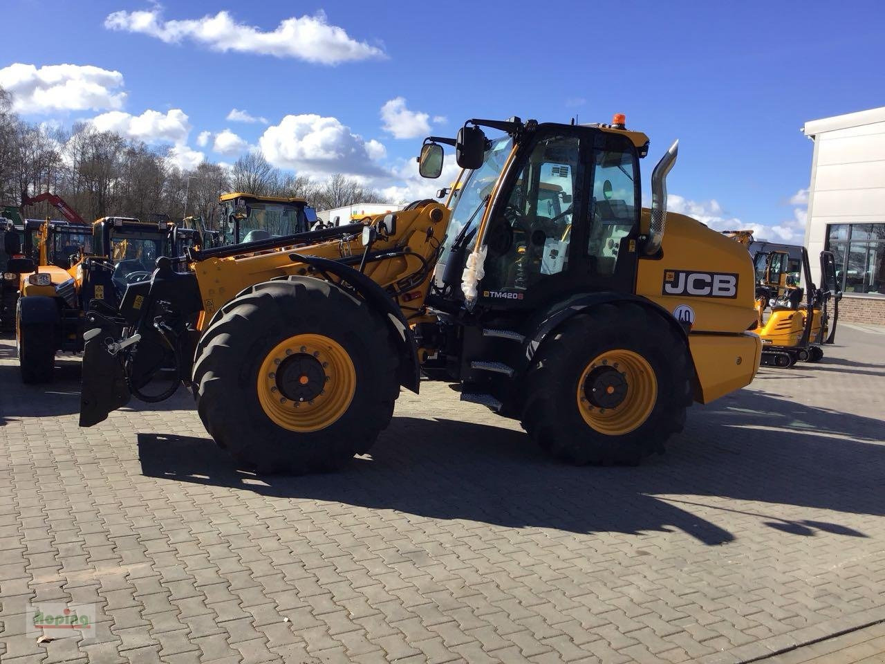 JCB TM420S AGRI - Stufe V - Teleskooprataslaadur: pilt 1 JCB TM420S AGRI - Stufe V - Teleskooprataslaadur: pilt 1