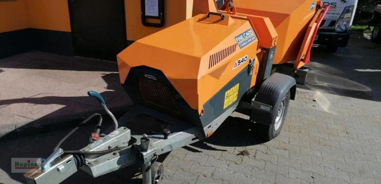 Jensen A 540 DI - Puiduhakkurid: pilt 2 Jensen A 540 DI - Puiduhakkurid: pilt 2