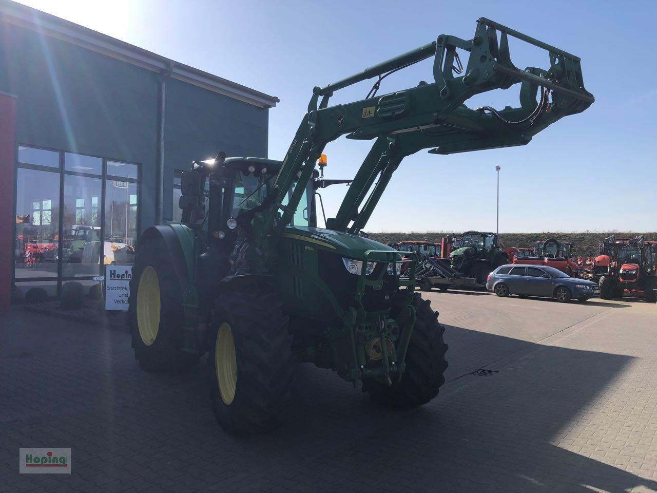 John Deere 6155 M - Traktor: pilt 2 John Deere 6155 M - Traktor: pilt 2